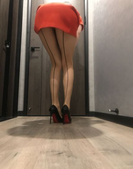 妈妈的朋友3在线看_国产剧高清视频播放